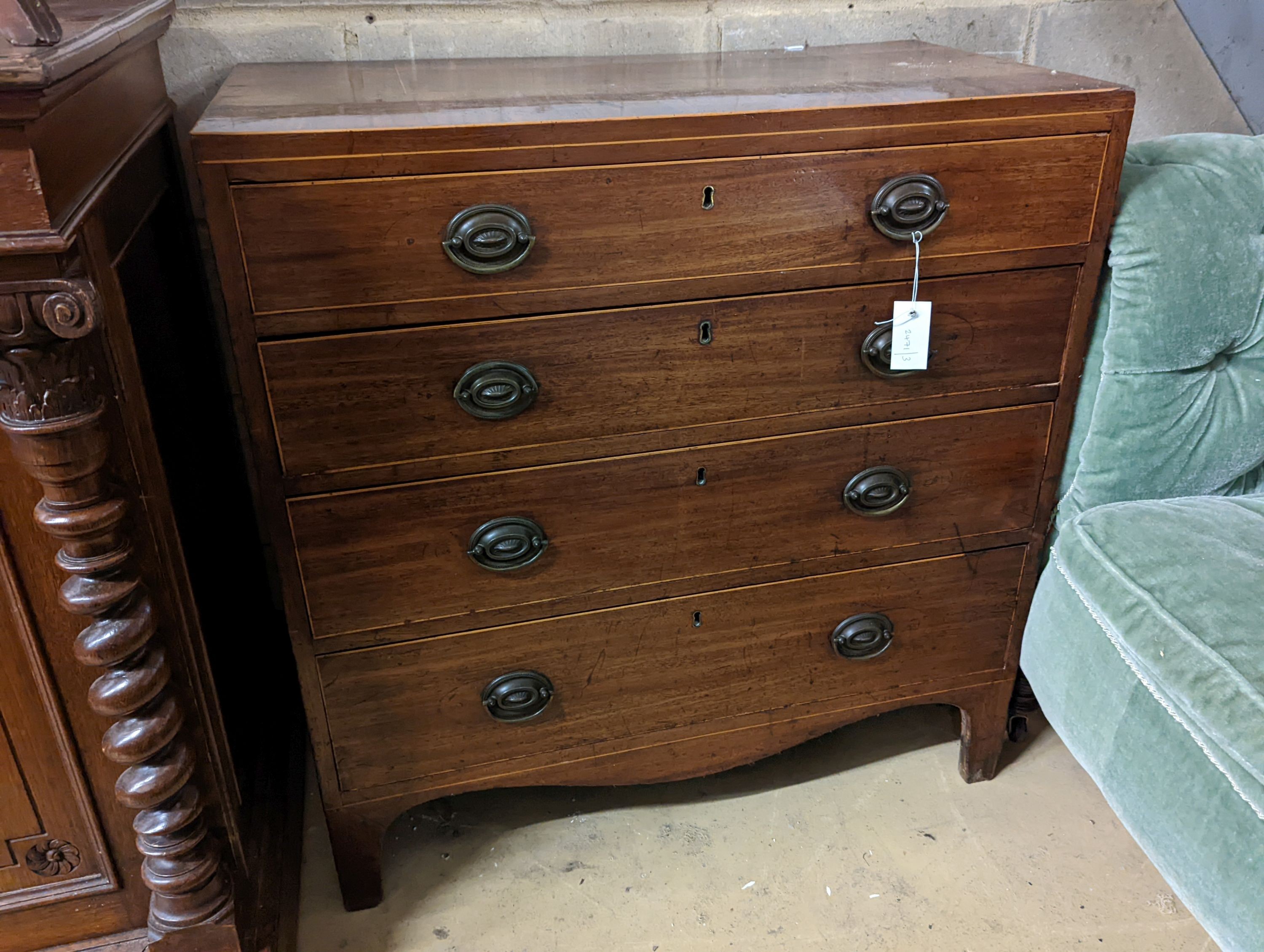 A small George IV mahogany four drawer chest, width 84cm, depth 45cm, height 86cm